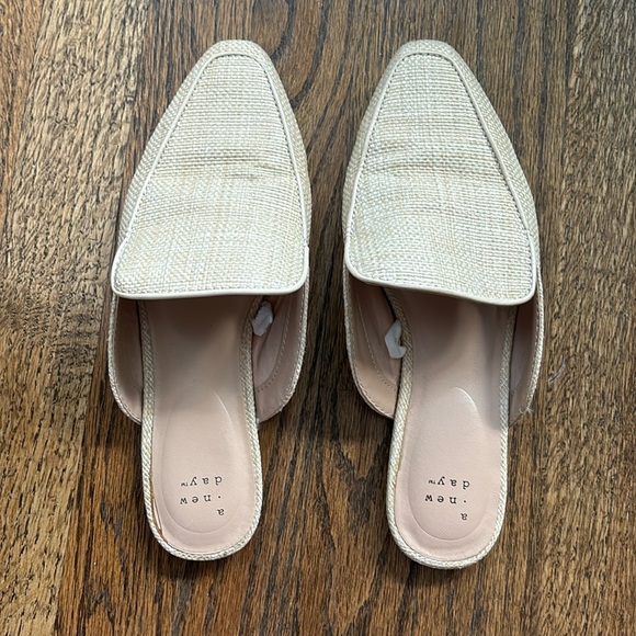 A New Day Mule Flat - Picture 1 of 6